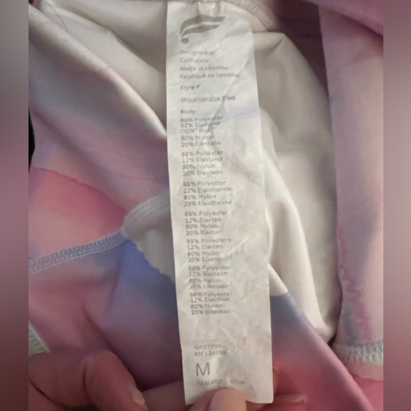 Fabletics pink swirl leggings - Picture 3 of 3